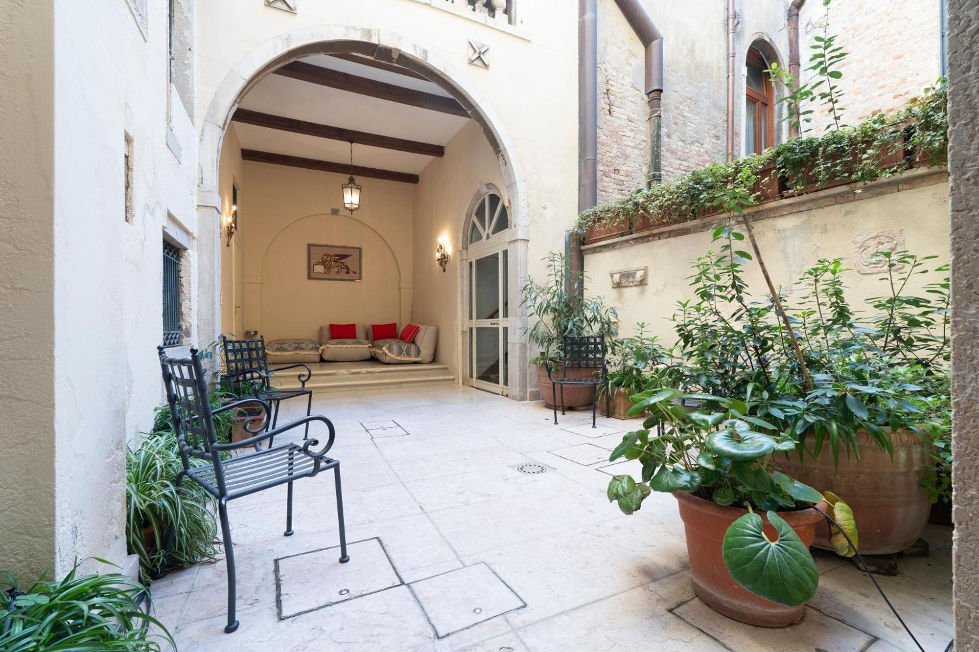Fortuny3967 Suites & Wine Veneza Exterior foto